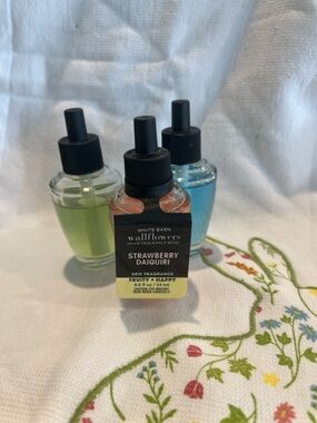 White Barn Wallflowers Fragrance Refills - Bundle of 3